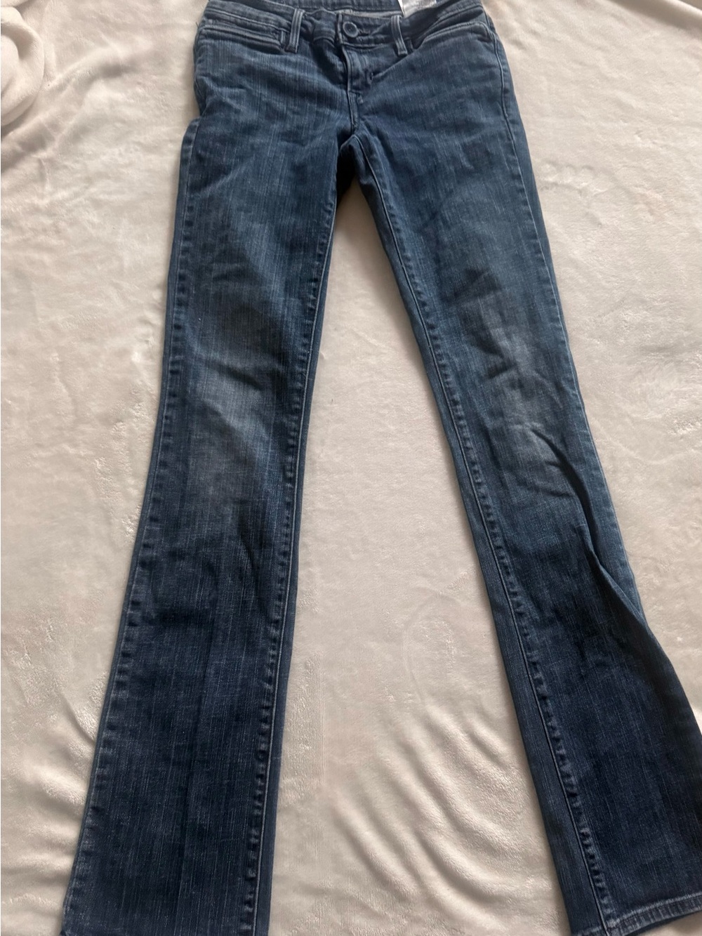 Y2K Levi’s 24 Classic Dark Blue Women's Bootcut Jeans